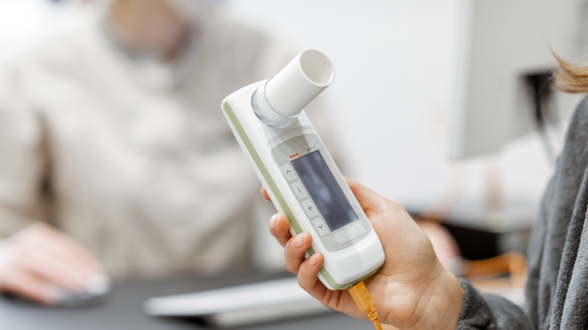 Zagađeni vazduh i zdravlje disajnih puteva: Zašto je spirometrija važna tokom zime?